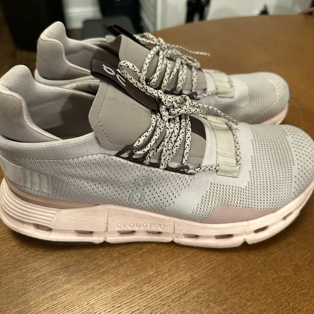 On Running Cloudnova Cream and Brown Sneakers